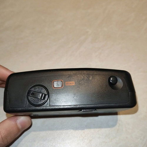 Minolta pocket camera collectible like new, film