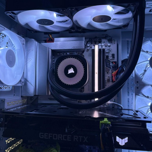 Corsair Nautilus 240 RS CPU liquid cooler AIO with 2x 120mm fans and ARGB lighting