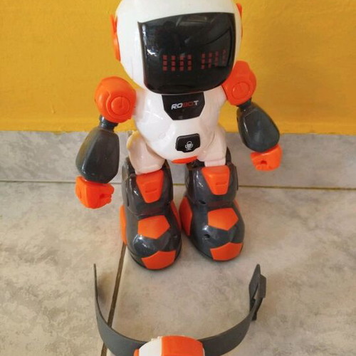 Zita Toys robot toy like new