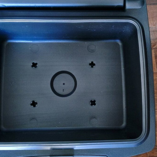 Sentry Safe Firesafe Waterproof Safe Chest like new with 2 keys
