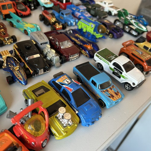 Matchbox Hot Wheels toy cars used