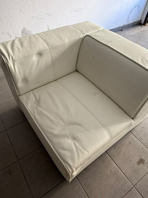 Bo Concept γωνιακή πολυθρόνα σαν καινούργιο, λευκό δέρμα