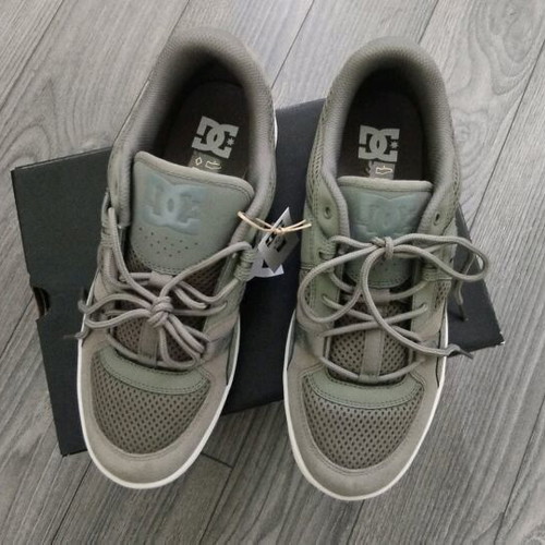 DC Construct Army shoes new, size 44
