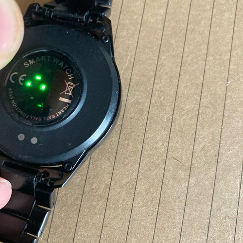 Smartwatch with metal strap like new