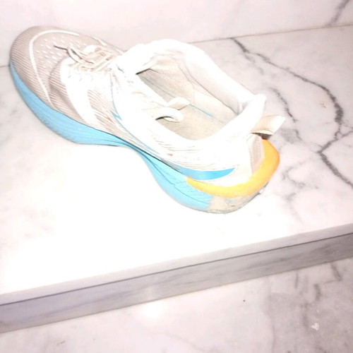 Athletic shoes used, size 43, white and blue