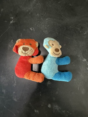 Plush animals with scratch sound