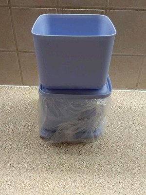 Tupperware square containers set 1lt new, 2 pieces