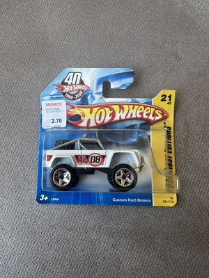 Hot Wheels Custom Ford Bronco mainline 2008 like new