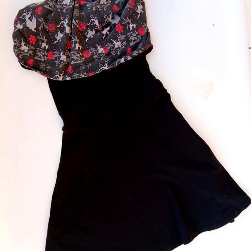 Disney Mulan dress for girls used, black with traditional prints