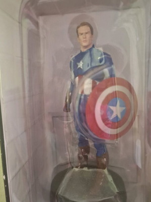 Captain America and Ironman statues like new