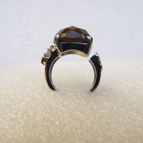 925 Silver ring with semi-precious stones