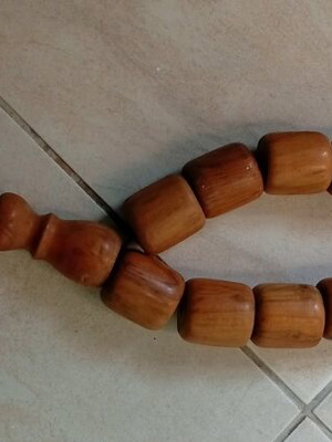 Wooden decorative komboloi like new with rectangular beads