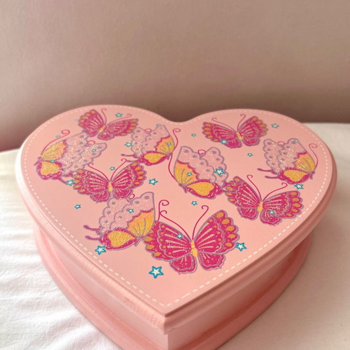 Heart-Shaped Jewelry Box new