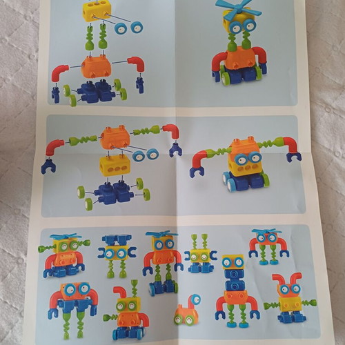 Learning Resources 1-2-3 Build It! Robot Factory educational toy like new for 2+ years