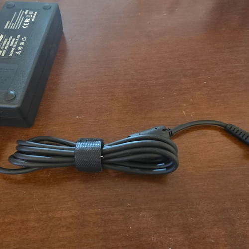 Laptop power adapter 120W 19.5V 6.32A