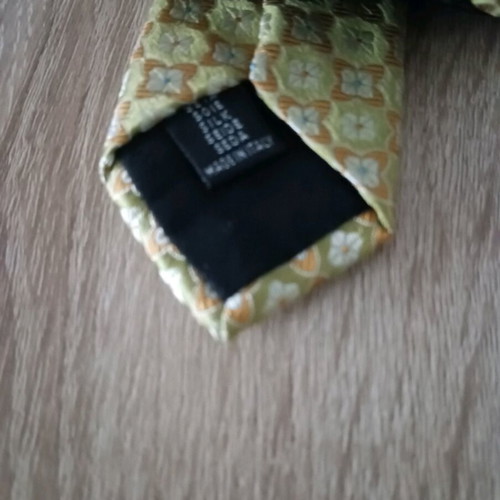Guy Laroche Men's Tie New Patterned 100% Silk