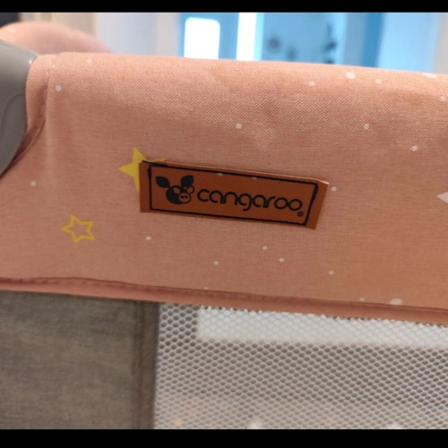 Cangaroo playpen