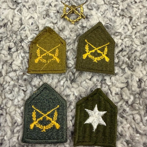Military insignia set like new, Greek Army infantry badges