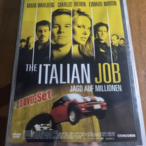 The Italian Job 2DVD set like new, action heist thriller