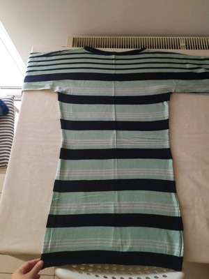 Women's blouse size S like new
