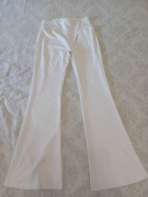 Athletic pants like leggings, beige, size M