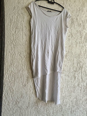 Blouse short front long back used, white