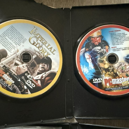 Computer Games Magazine used, set of 14 issues with 2 games