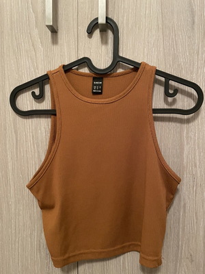 Shein brown-orange crop top