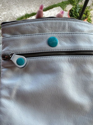 Gabs crossbody bag like new, small size, leather and waterproof fabric
