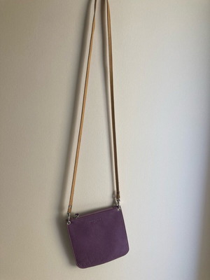Parallele Paris leather shoulder bag like new, purple