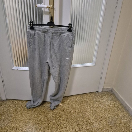Stwd gray sportswear used, size Large