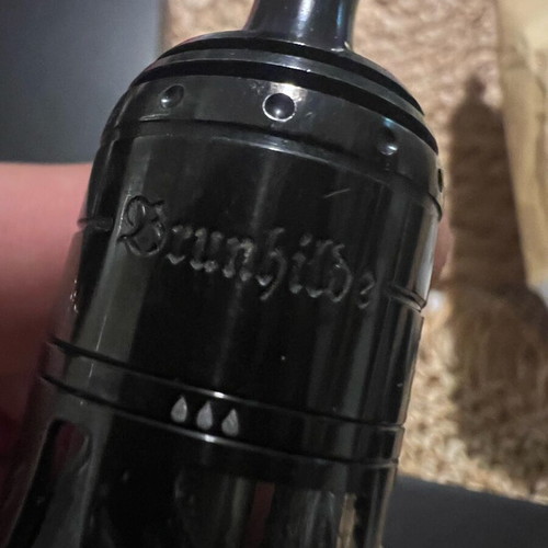 Geek Vape L200 200w like new with Brunhilde atomizer