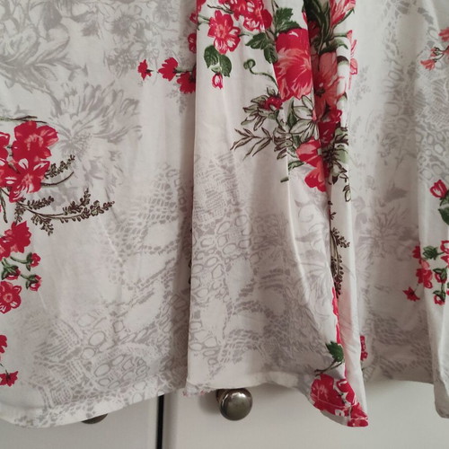 Bella women's Italian dress S/M like new, white and red