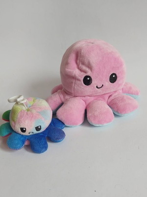 Plush toys used, set of two octopuses
