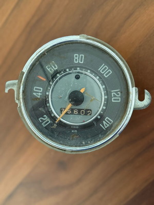 VW Beetle speedometer used