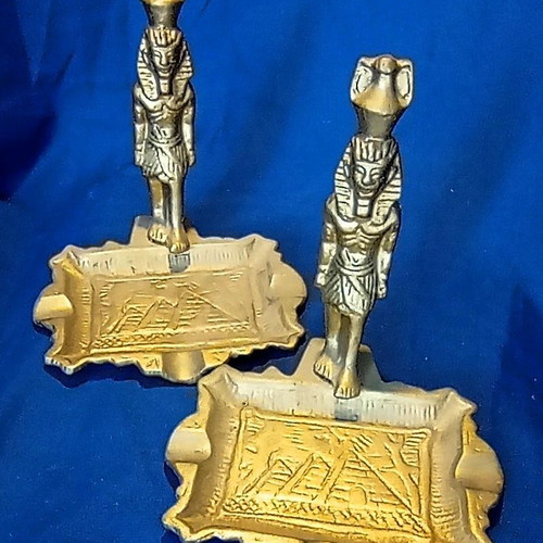 Vintage Metal Ashtrays Egyptian Style Set of 2, like new