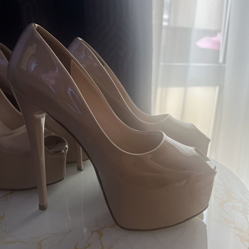 High Heels beige, like new, size 38