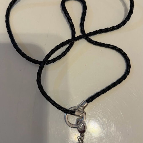 Necklace with bear charm like new with rhinestones