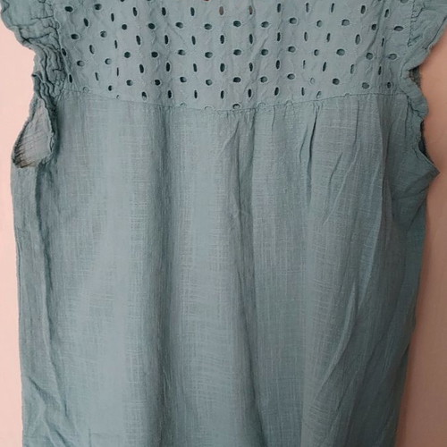 Vergi blouse with ruffles new, green