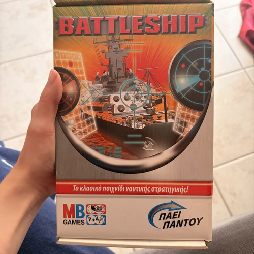 Battleship board game like new with instructions