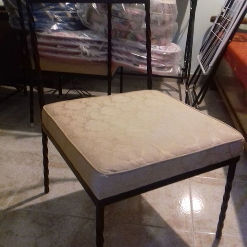 Chair used, solid iron, dimensions 45x45x75 cm