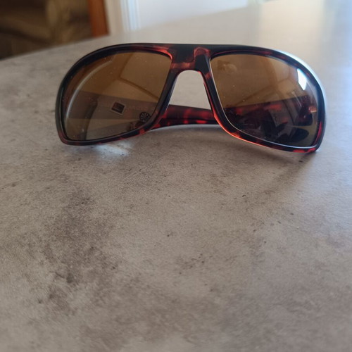 Orvis Superlight Tailout Sunglasses like new, black and brown