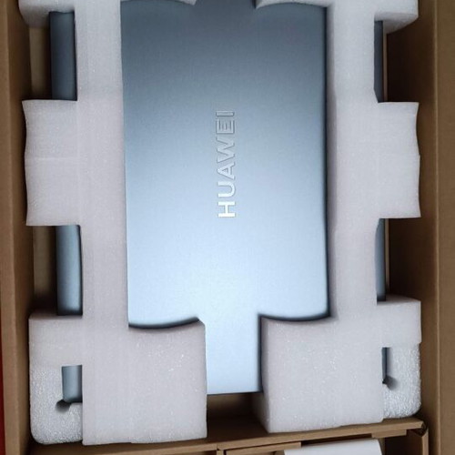 Huawei MateBook 14 (2024) OLED Touchscreen 2.8K 120Hz 16GB RAM new