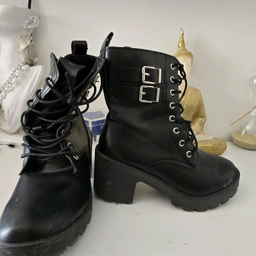 Black ankle boots size 37 like new