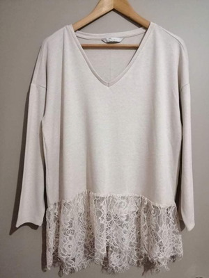 Beige pullover with lace L new, unworn