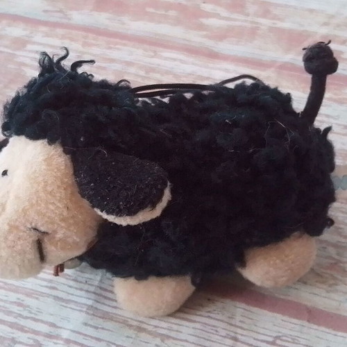Nici Leroy 90s plush sheep vintage retro like new