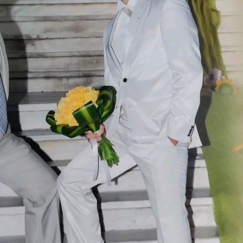 Bruno Valenti groom suit size M used with accessories