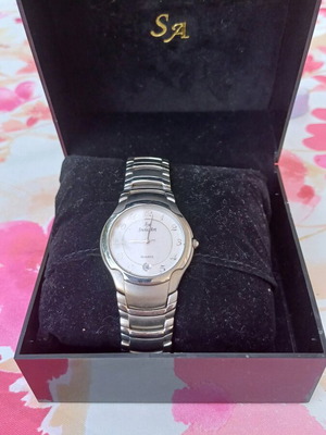 Ρολόι αντρικό χειροπέδα στο κουτί