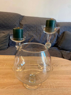 Glass decorative set like new, large bowl and 2 candle holders