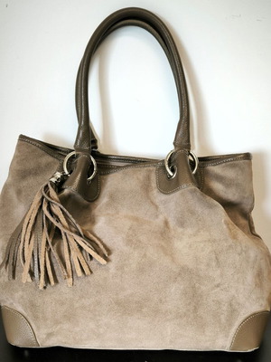 Roberta Firenze leather suede shoulder bag like new, beige